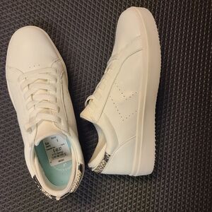 Dr. Scholls wink lace sneakers white 9 womens